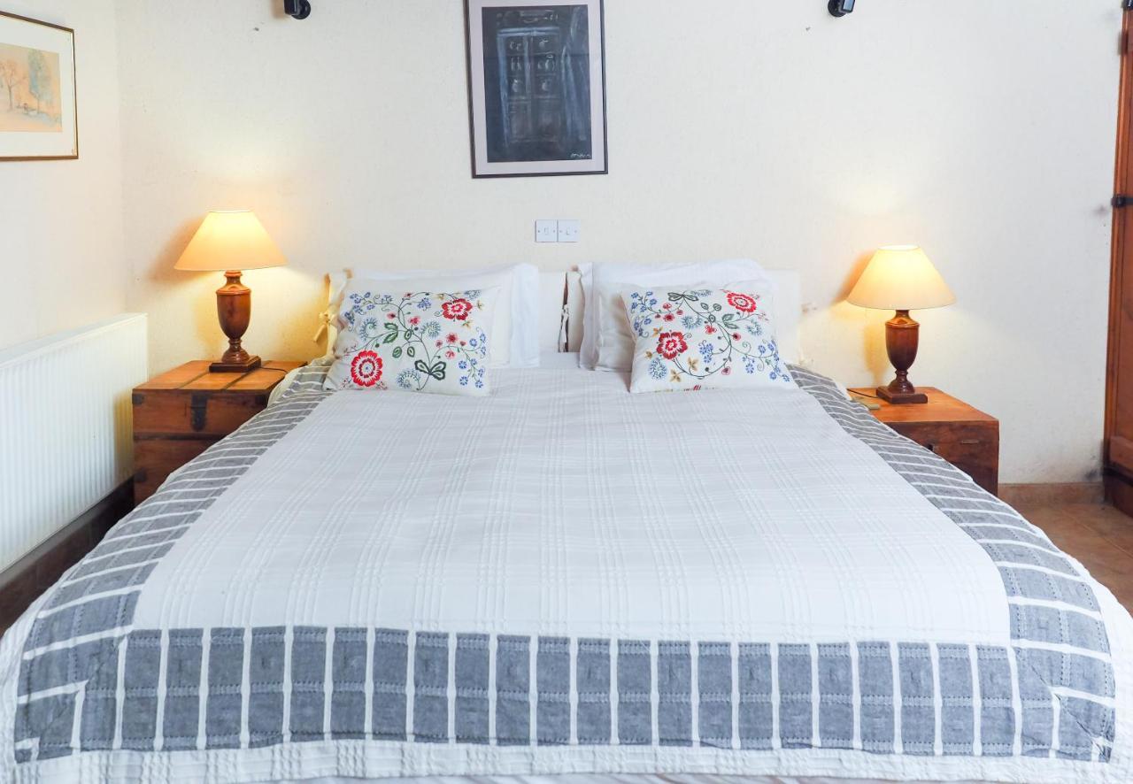 Adamos Hotel Apartments 托其 外观 照片