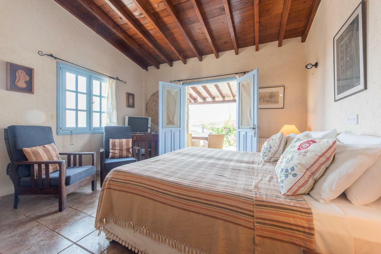 Adamos Hotel Apartments 托其 外观 照片