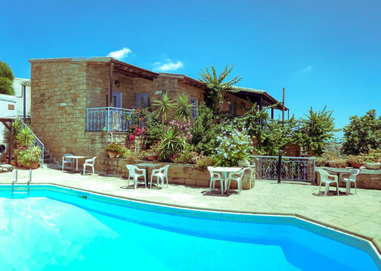 Adamos Hotel Apartments 托其 外观 照片